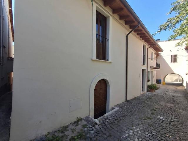 Villa Indipendente in vendita a Collarano, San Demetrio ne' Vestini