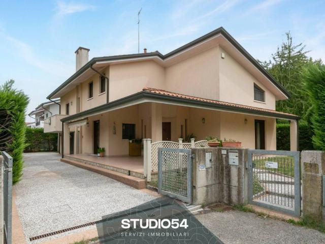 Villa Indipendente in vendita a San Donà Di Piave, Veneto