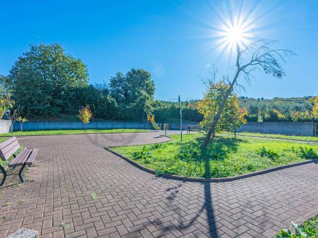 Villa Indipendente in vendita a Riostorto, Muggiò