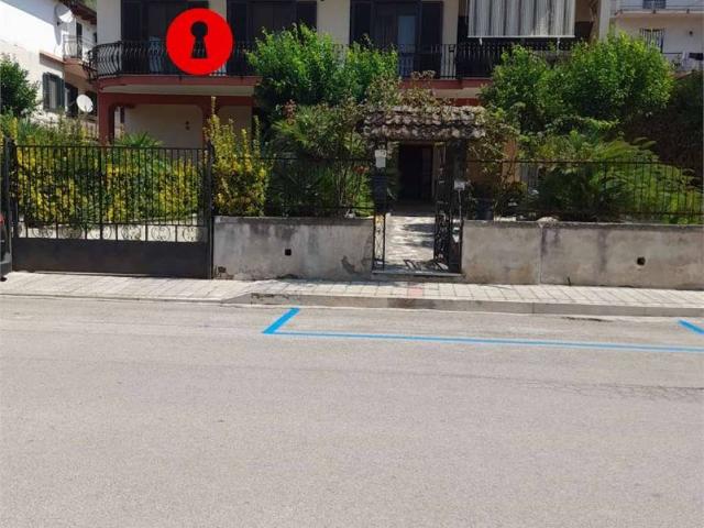 Villa Indipendente in vendita a Cancello Scalo, San Felice A Cancello