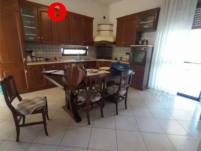 Villa Indipendente in vendita a Cancello Scalo, San Felice A Cancello