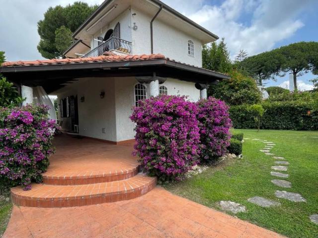 Villa Indipendente in vendita a Colonia Elena – Golfo Sereno, San Felice Circeo