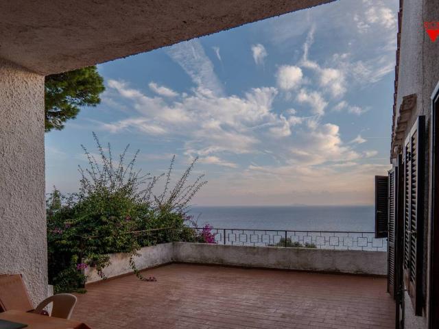 Villa Indipendente in vendita a San Felice Circeo, Lazio