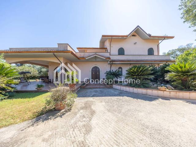 Villa Indipendente in vendita a San Felice Circeo, Lazio