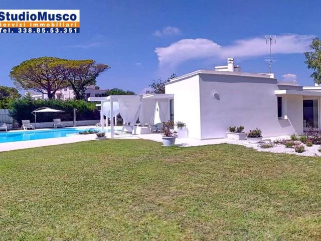 Villa Indipendente in vendita a San Felice Circeo, Lazio