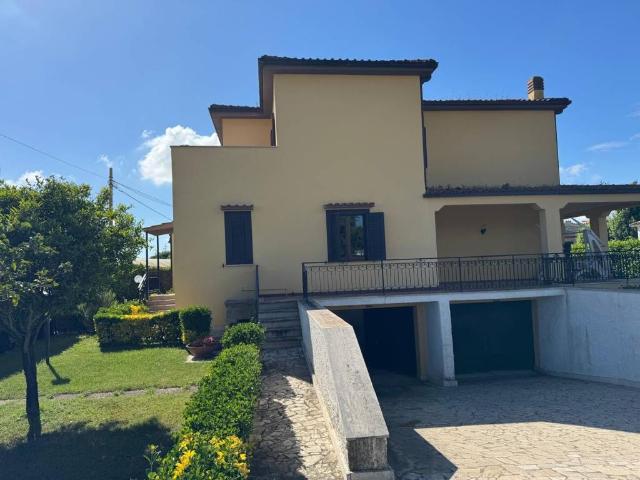 Villa Indipendente in vendita a Colonia Elena – Golfo Sereno, San Felice Circeo