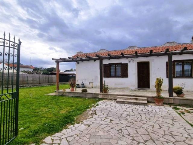 Villa Indipendente in vendita a San Felice Circeo, Lazio