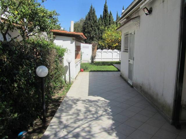 Villa Indipendente in vendita a San Felice Circeo, Lazio