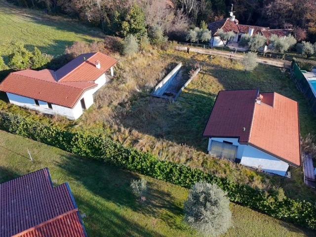 Villa Indipendente in vendita a San Felice Del Benaco, Lombardia