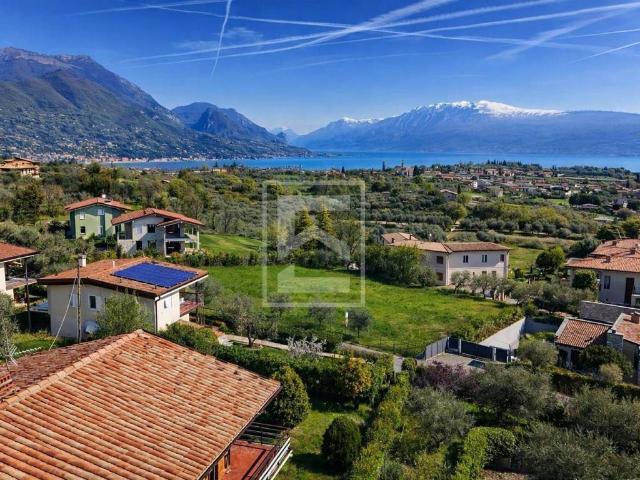Villa Indipendente in vendita a San Felice Del Benaco, Lombardia