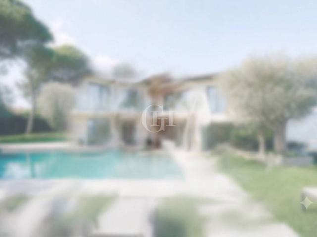 Villa Indipendente in vendita a San Felice Del Benaco, Lombardia