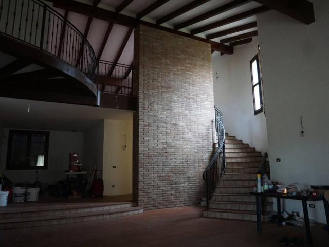 Villa Indipendente in vendita a Unione Comuni Modenesi Area Nord, San Felice Sul Panaro