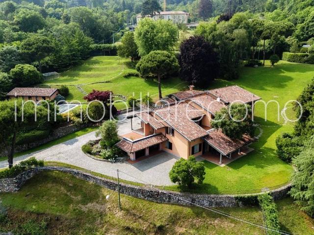 Villa Indipendente in vendita a San Fermo Della Battaglia, Lombardia
