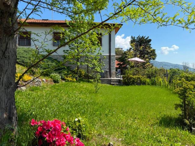 Villa Indipendente in vendita a Cavallasca, San Fermo della Battaglia