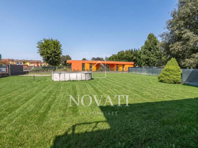 Villa Indipendente in vendita a San Fiorano, Lombardia
