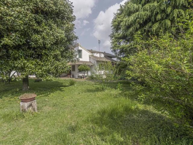 Villa Indipendente in vendita a Piemonte, Torino