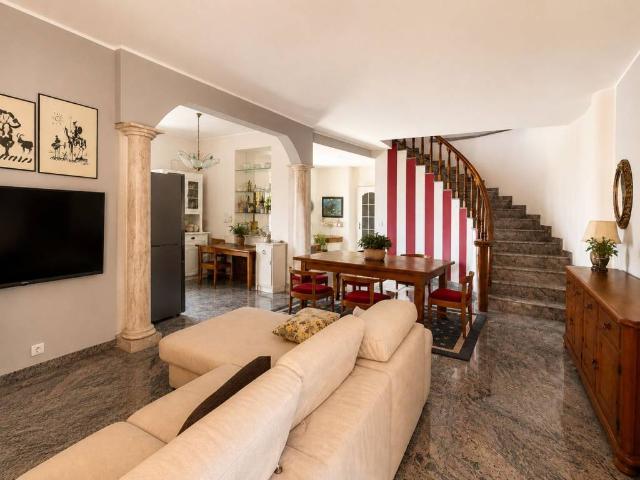 Villa Indipendente in vendita a San Gillio, Torino