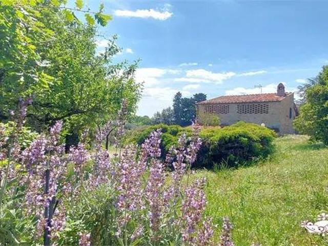 Villa Indipendente in vendita a Ciuciano, San Gimignano