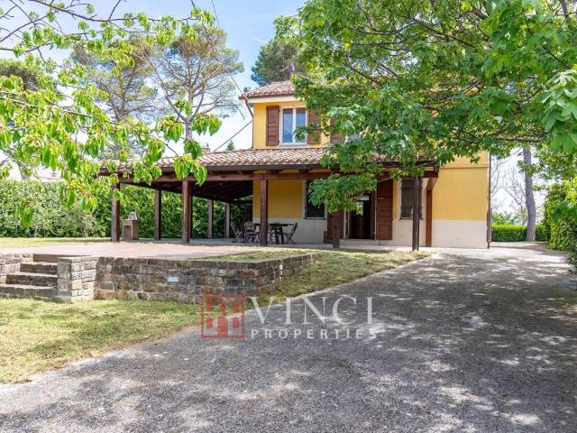Villa Indipendente in vendita a Marche, Macerata