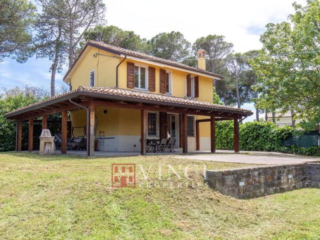 Villa Indipendente in vendita a Marche, Macerata
