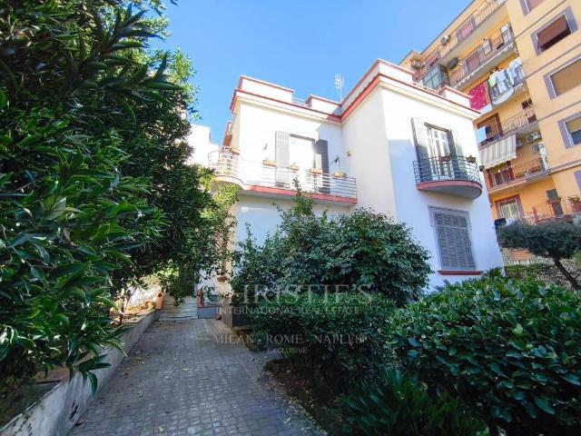 Villa Indipendente in vendita a San Giorgio A Cremano, Campania