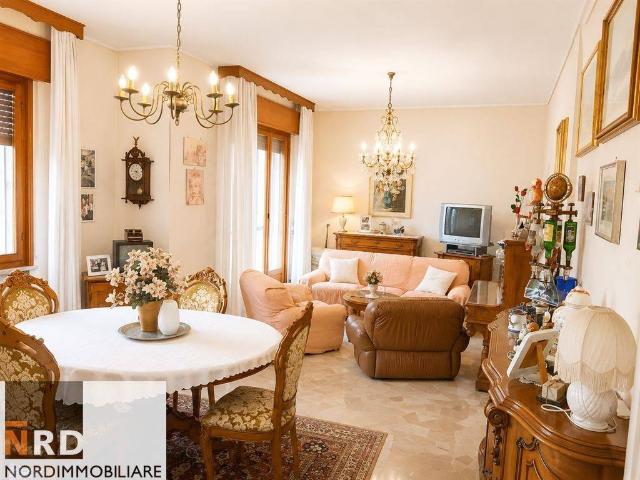 Villa Indipendente in vendita a San Giorgio Bigarello, Mottella