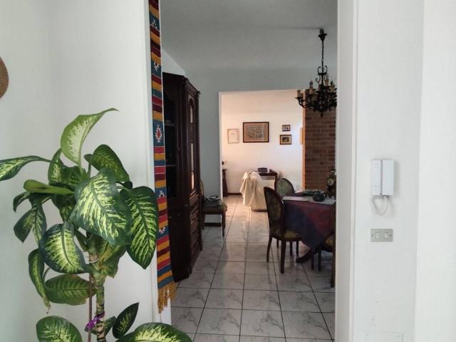 Villa Indipendente in vendita a San Giorgio Bigarello, Lombardia