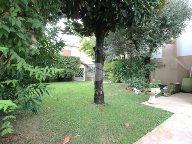 Villa Indipendente in vendita a San Giorgio Bigarello, San Giorgio Di Mantova