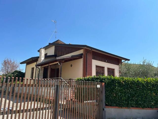 Villa Indipendente in vendita a Ginestra, San Giorgio Del Sannio