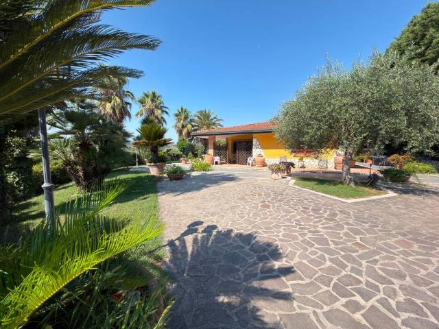 Villa Indipendente in vendita a San Giorgio Del Sannio, Campania