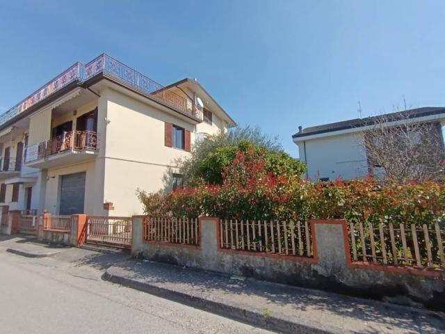 Villa Indipendente in vendita a Ginestra, San Giorgio Del Sannio