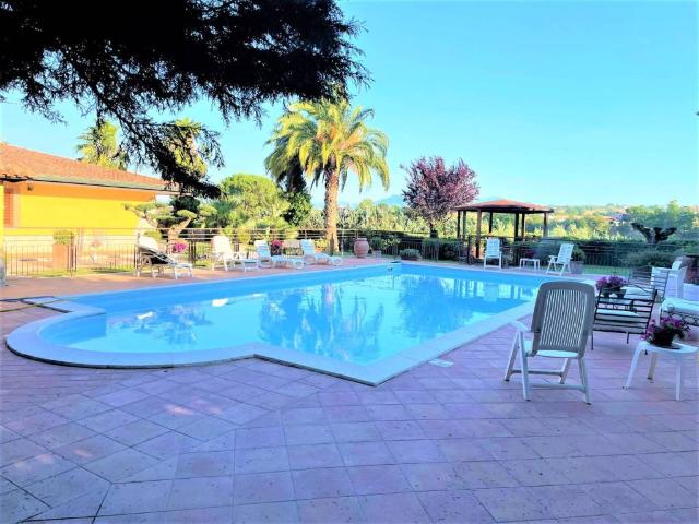 Villa Indipendente in vendita a San Giorgio Del Sannio, Campania