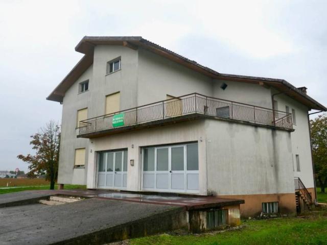 Villa Indipendente in vendita a San Giorgio Della Richinvelda, Friuli-Venezia Giulia