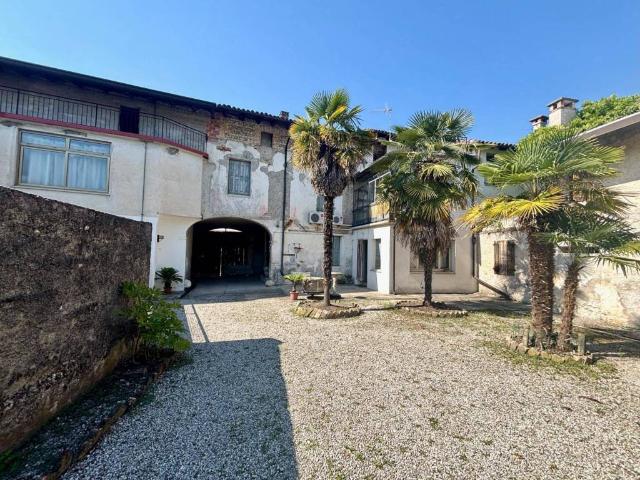 Villa Indipendente in vendita a San Giorgio Della Richinvelda, Friuli-Venezia Giulia