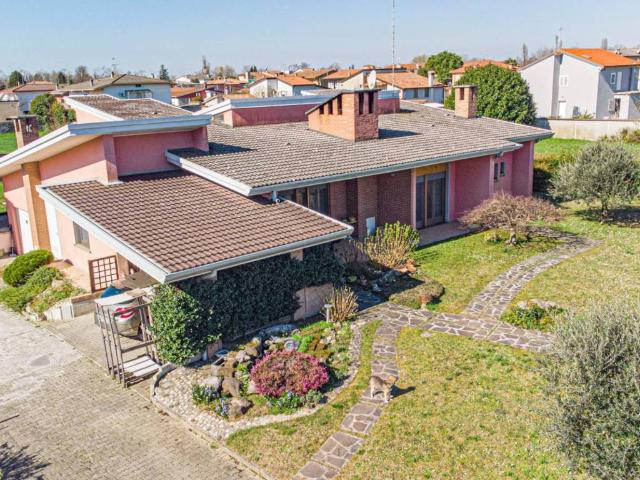 Villa Indipendente in vendita a San Giorgio Di Nogaro, Friuli-Venezia Giulia