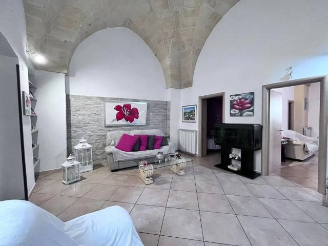 Villa Indipendente in vendita a San Giorgio Ionico, Taranto