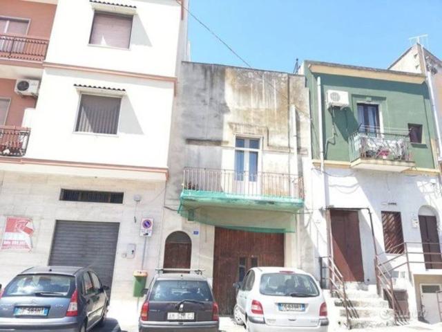 Villa Indipendente in vendita a San Giorgio Jonico, Taranto