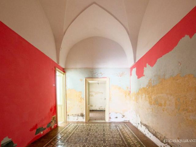 Villa Indipendente in vendita a San Giorgio Jonico, Taranto