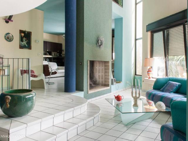 Villa Indipendente in vendita a San Giorgio Jonico, Taranto