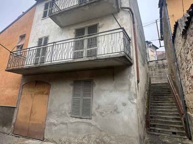 Villa Indipendente in vendita a Piemonte, Alessandria