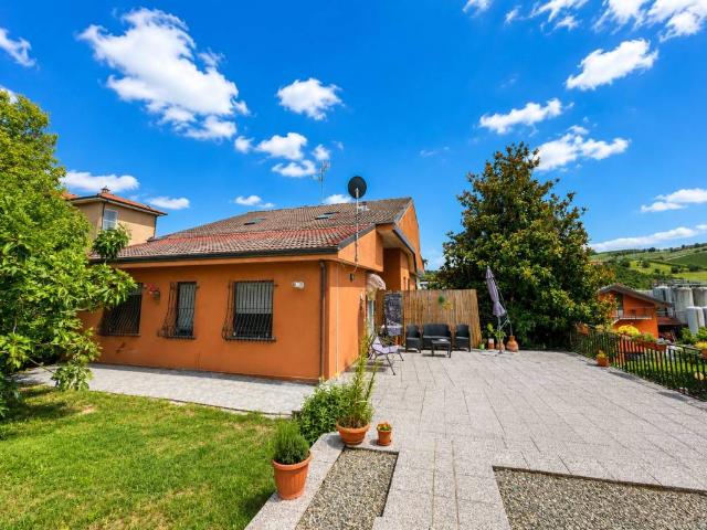 Villa Indipendente in vendita a Piemonte, Alessandria