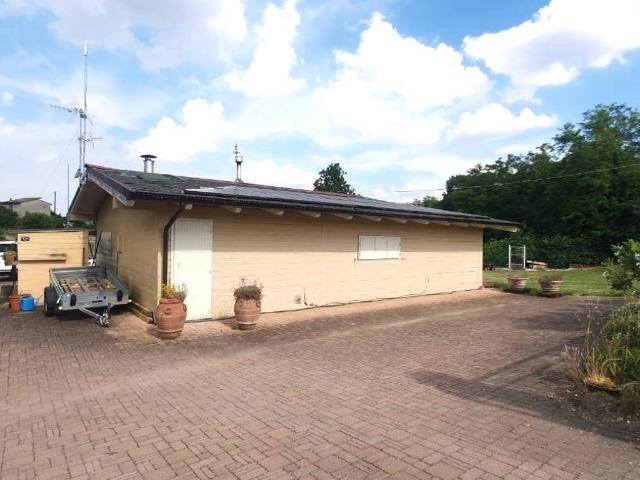 Villa Indipendente in vendita a San Giorgio Piacentino, Reggio Emilia