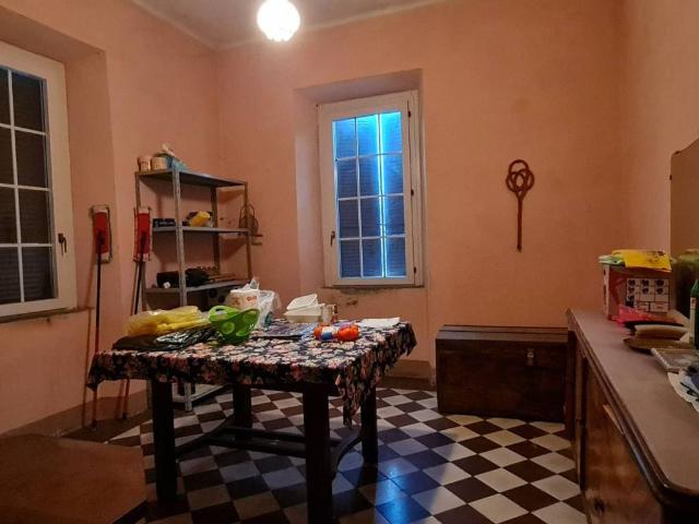 Villa Indipendente in vendita a San Giorgio Piacentino, Reggio Emilia