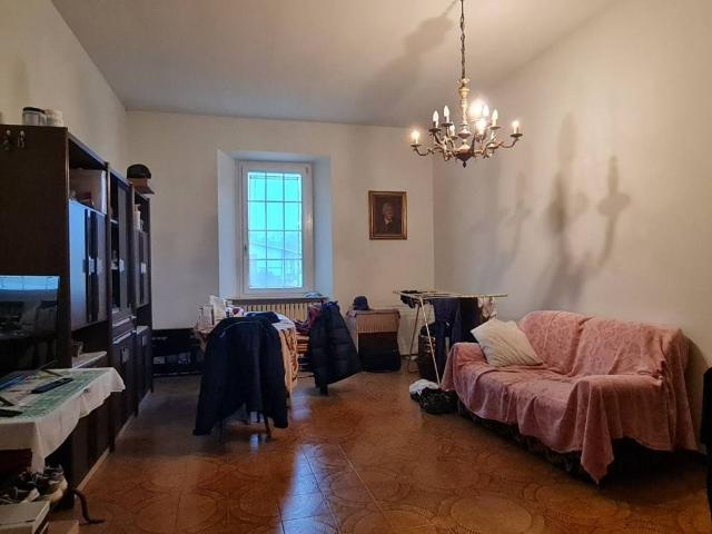 Villa Indipendente in vendita a San Giorgio Piacentino, Reggio Emilia