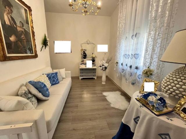 Villa Indipendente in vendita a San Giorgio Piacentino, Reggio Emilia