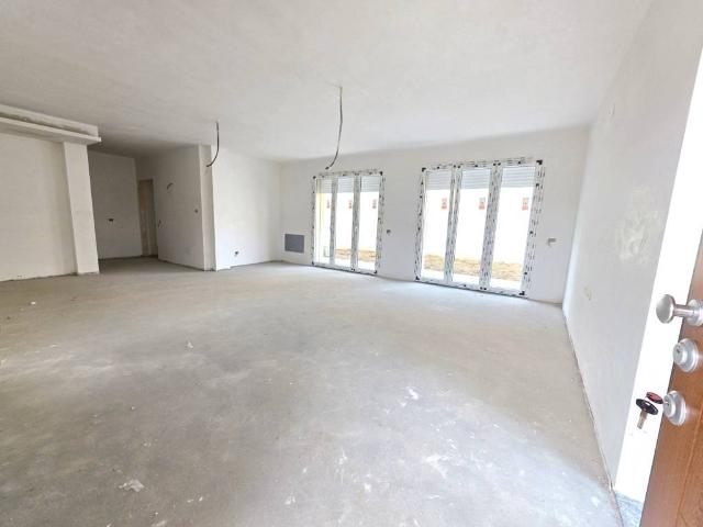 Villa Indipendente in vendita a Oltrestazione, San Giorgio su Legnano