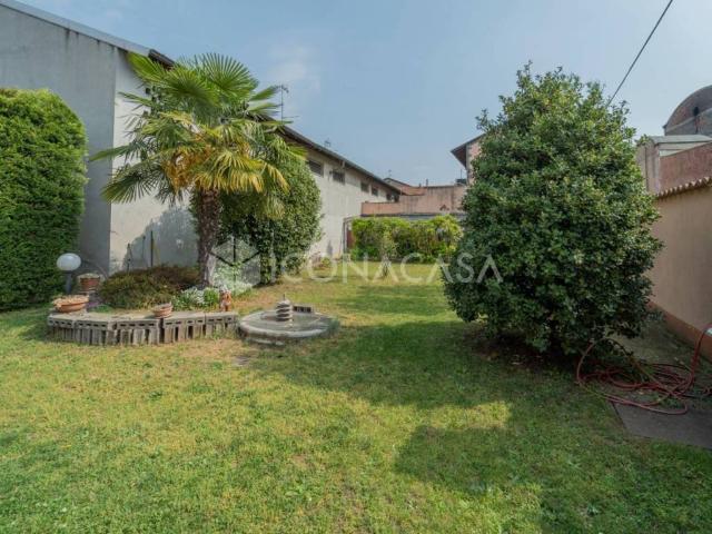 Villa Indipendente in vendita a San Giorgio Su Legnano, Lombardia