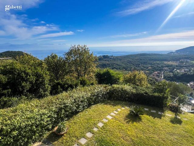 Villa Indipendente in vendita a San Giovanni A Piro, Campania