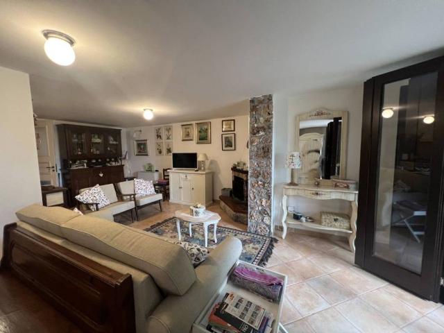 Villa Indipendente in vendita a San Giovanni A Piro, Campania