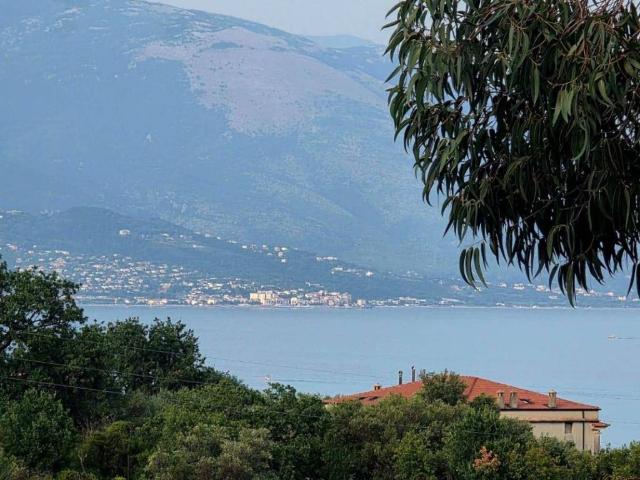 Villa Indipendente in vendita a Altieri, San Giovanni A Piro